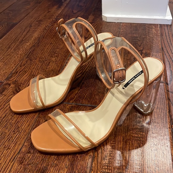 Zara Sandals - Picture 2 of 5